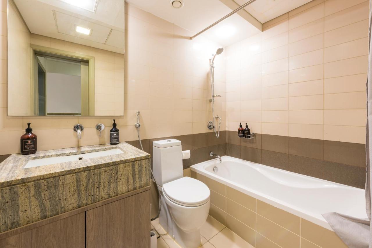 דובאי Bnbmehomes - The Lofts - Emaar מראה חיצוני תמונה
